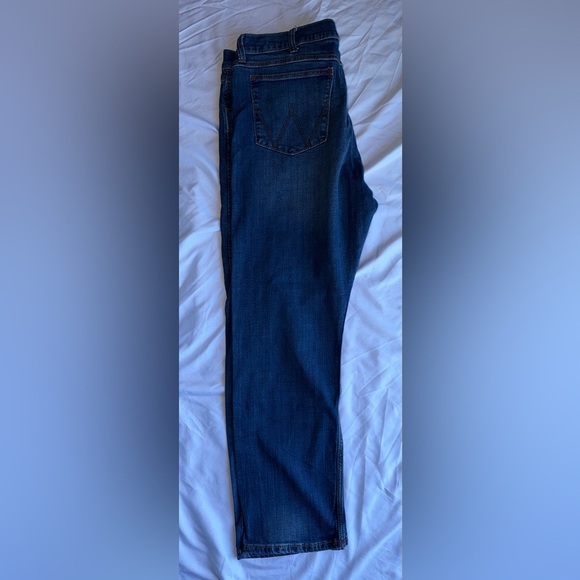 Wrangler Retro Slim Straight Blue Jeans - Picture 6 of 10